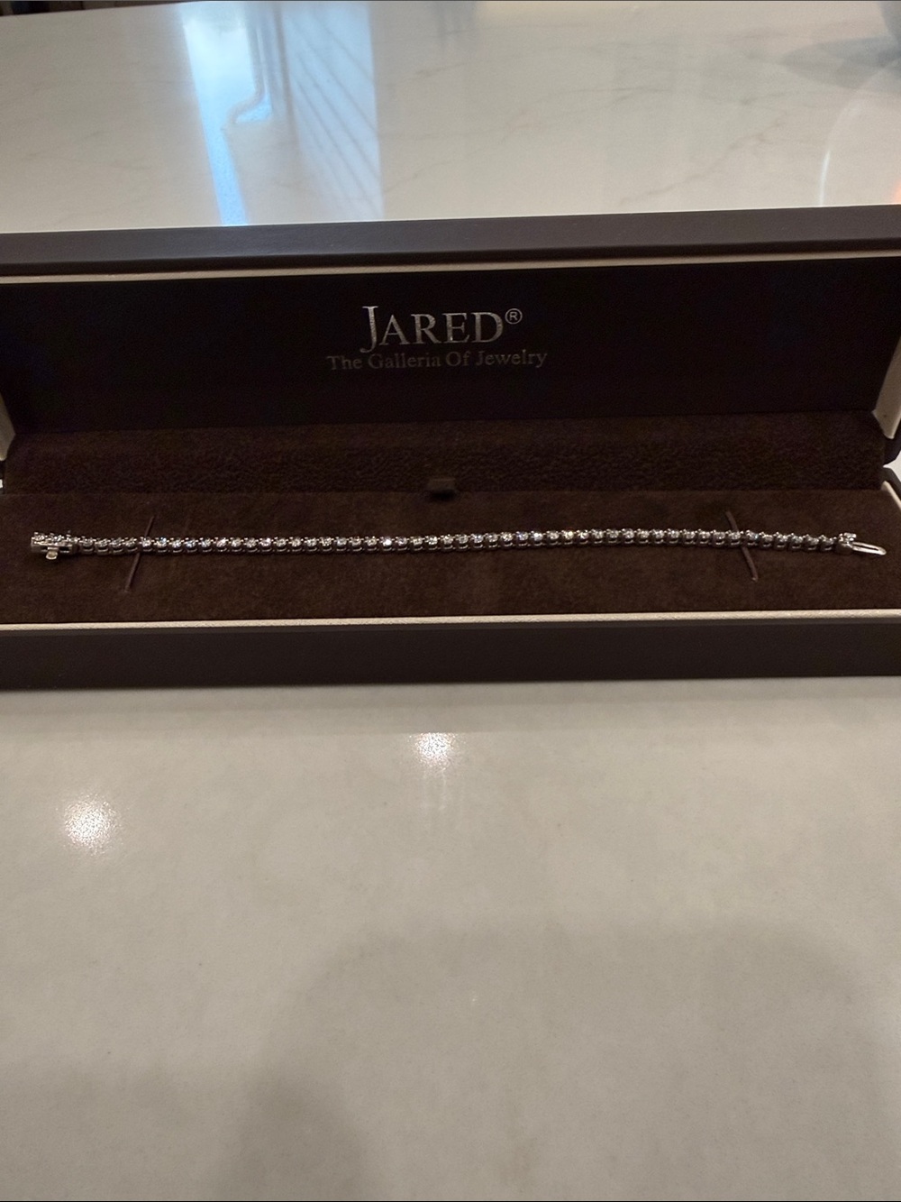 18k white gold Diamond Tennis Bracelet - Classic Sparkle
